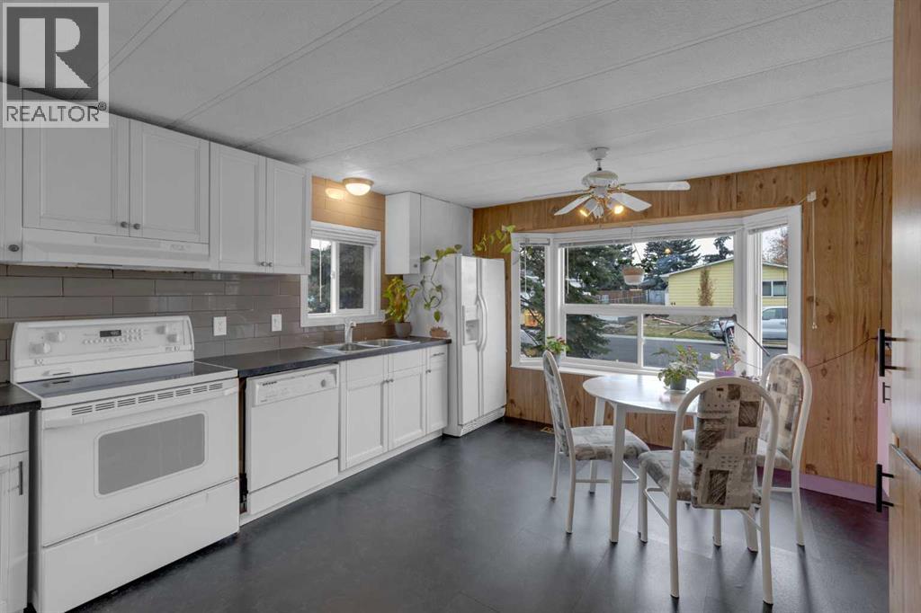 Single Family House Bungalow for Sale in  Huntstrom Drive NE Huntington Hills Calgary 