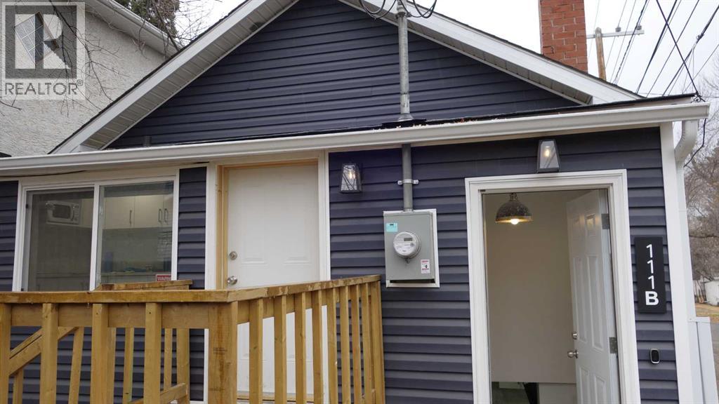 Single Family House Bungalow for Sale in   Avenue NW Tuxedo Park Calgary 