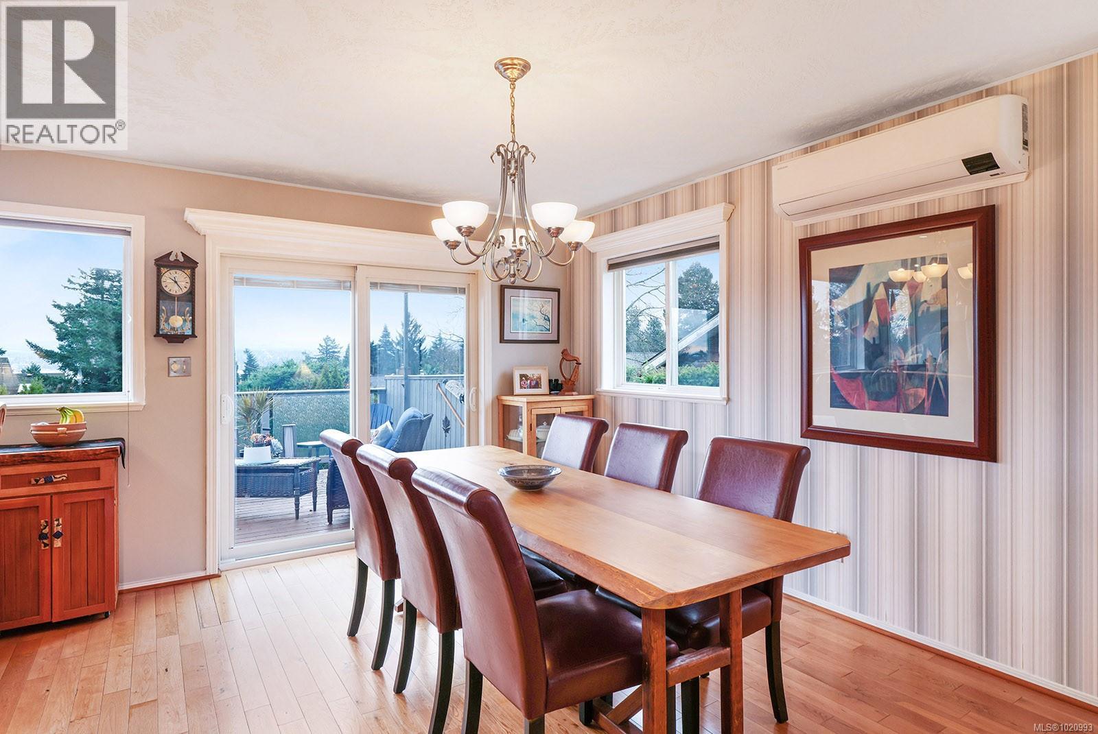 2143 Cooke Ave, Comox