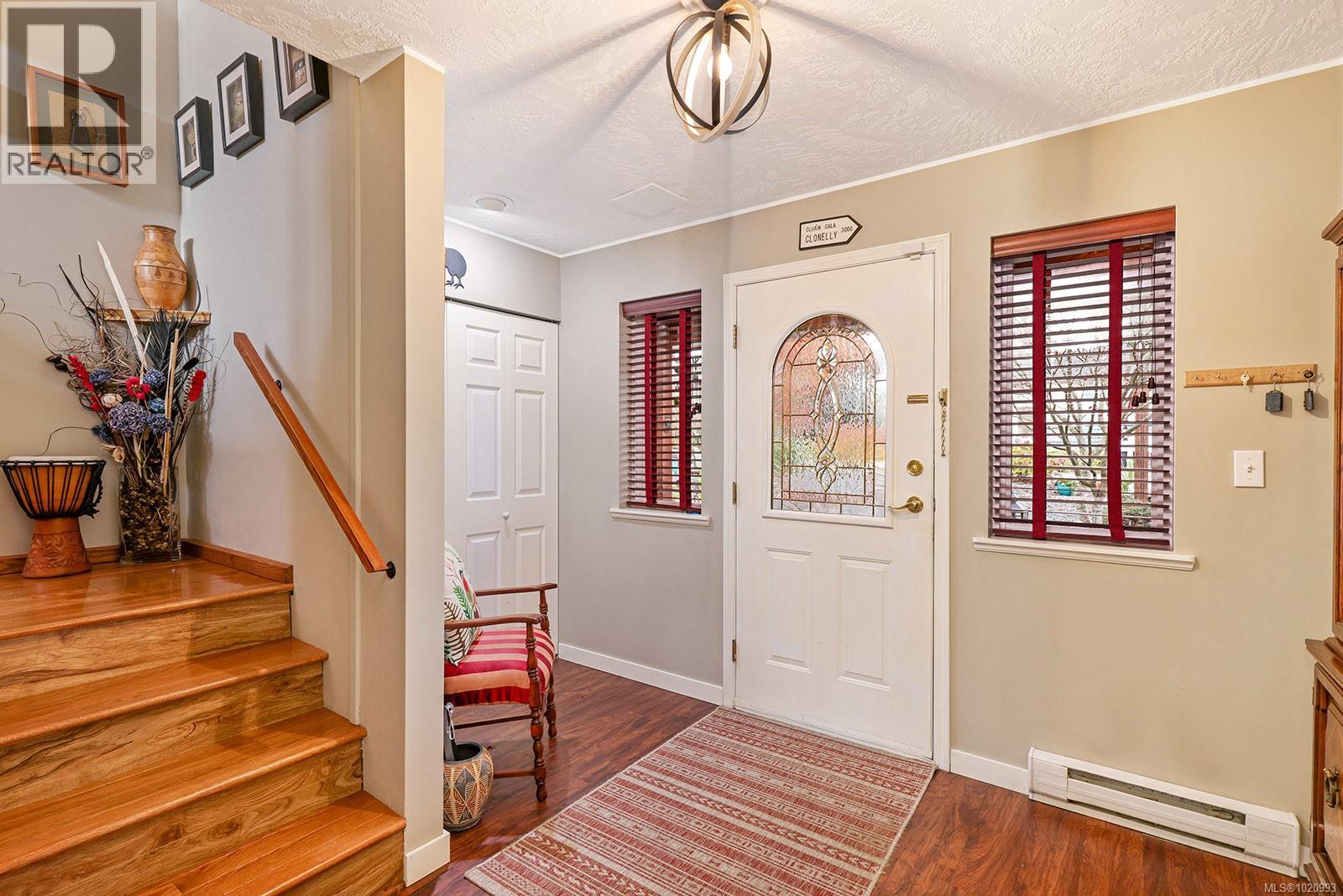 2143 Cooke Ave, Comox