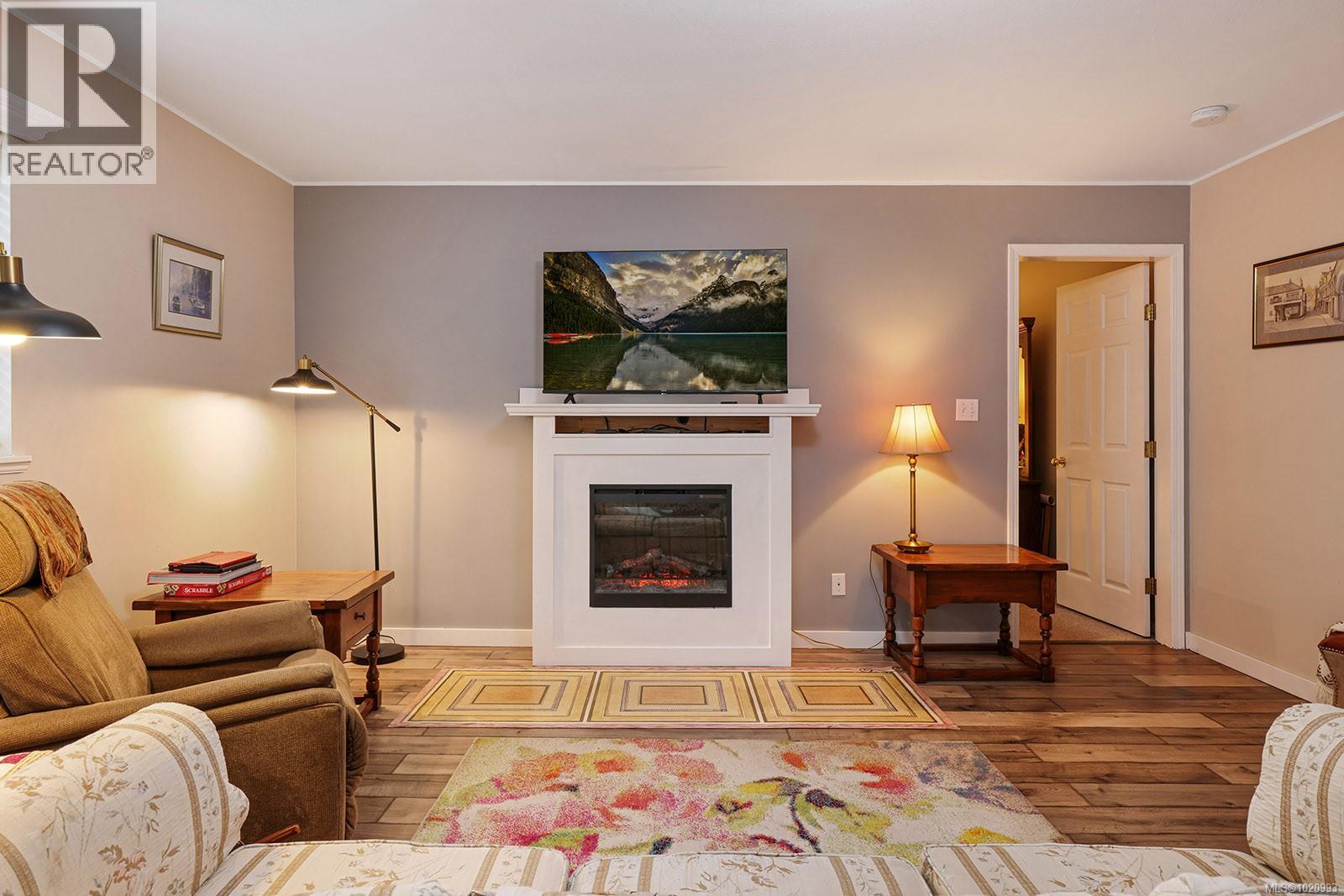 2143 Cooke Ave, Comox