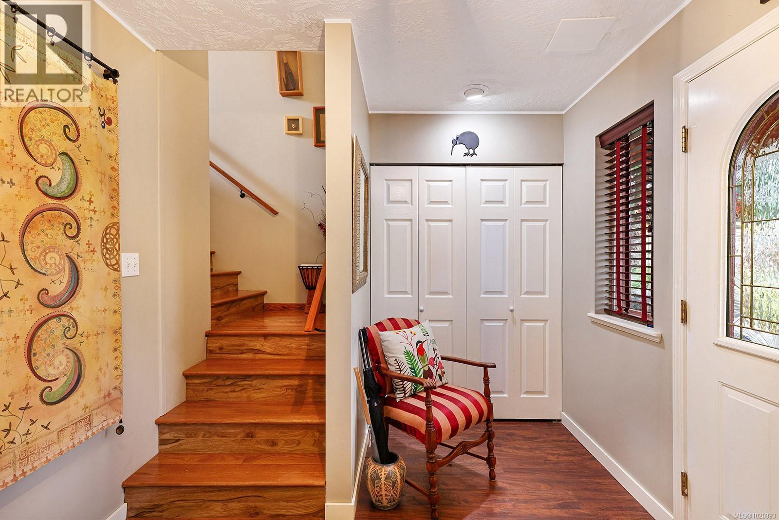 2143 Cooke Ave, Comox