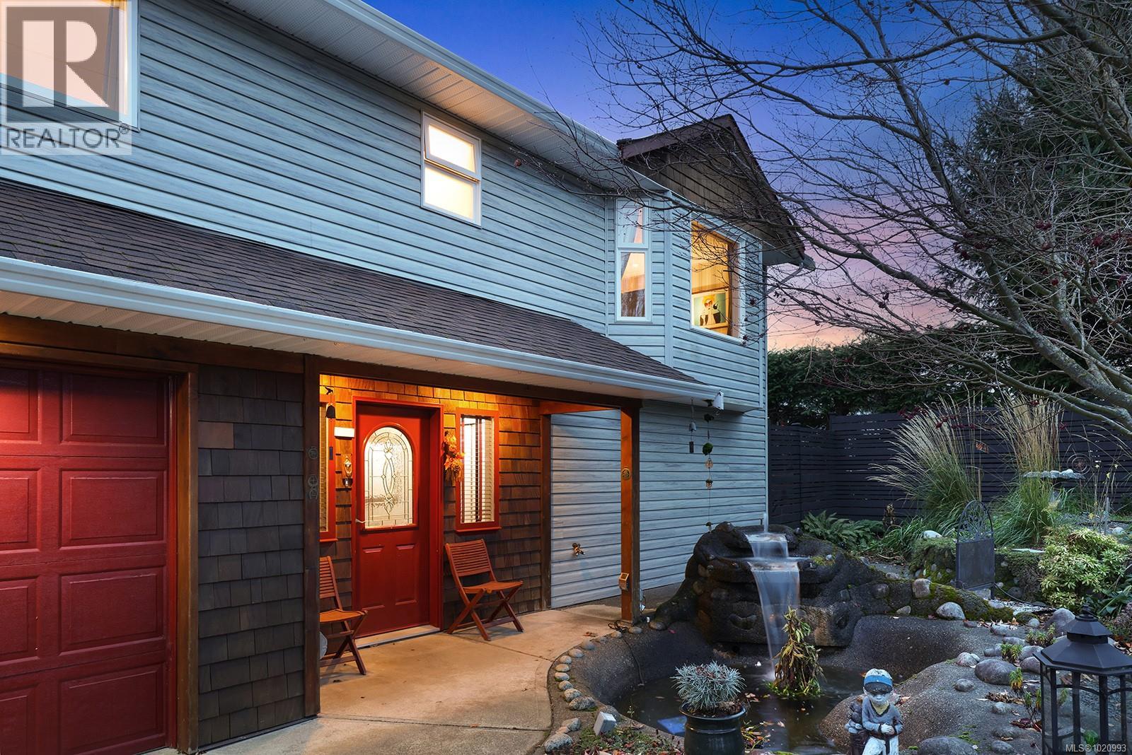 2143 Cooke Ave, Comox