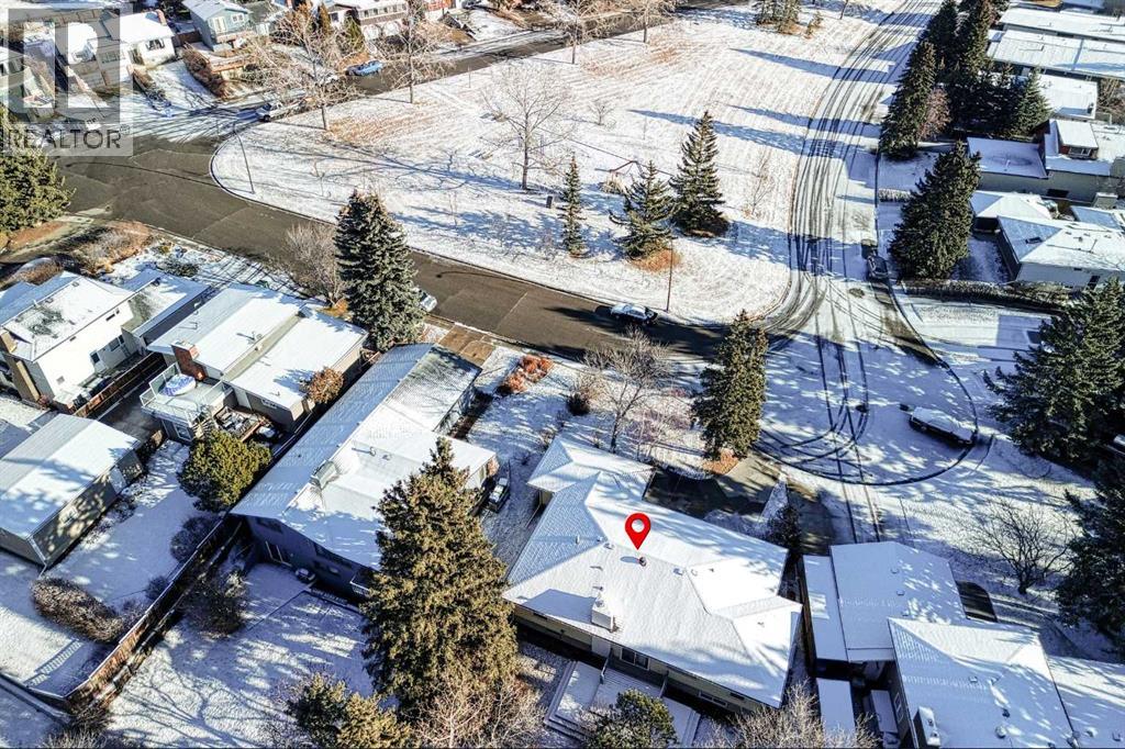 Single Family House Bungalow for Sale in  Dalmeny Hill NW Dalhousie Calgary 