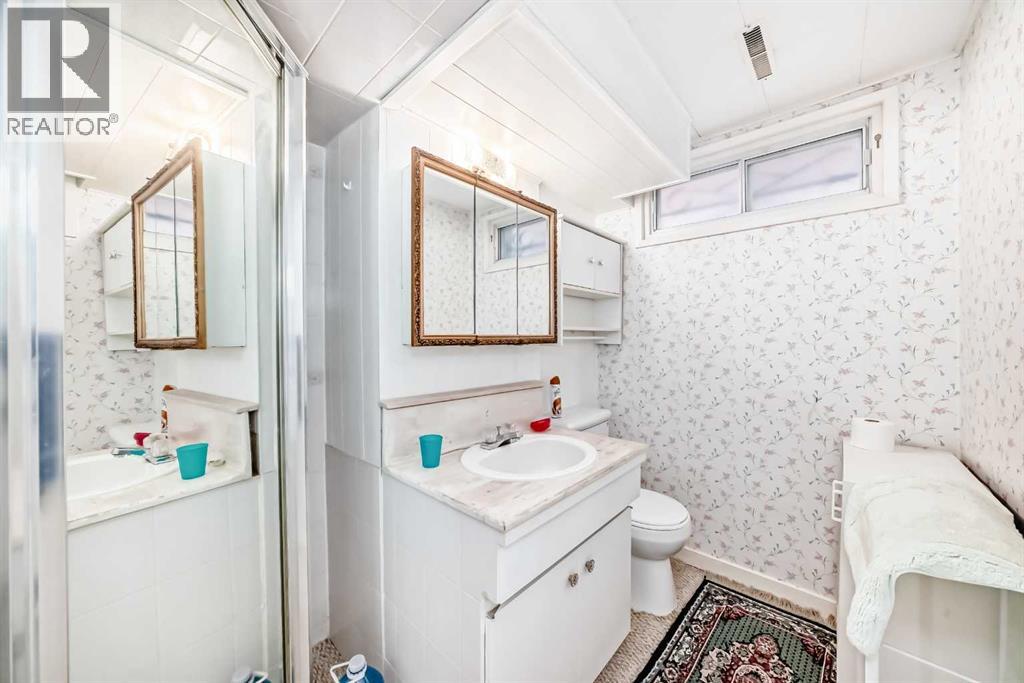 Single Family House Bungalow for Sale in  Mackid Crescent NE Mayland Heights Calgary 