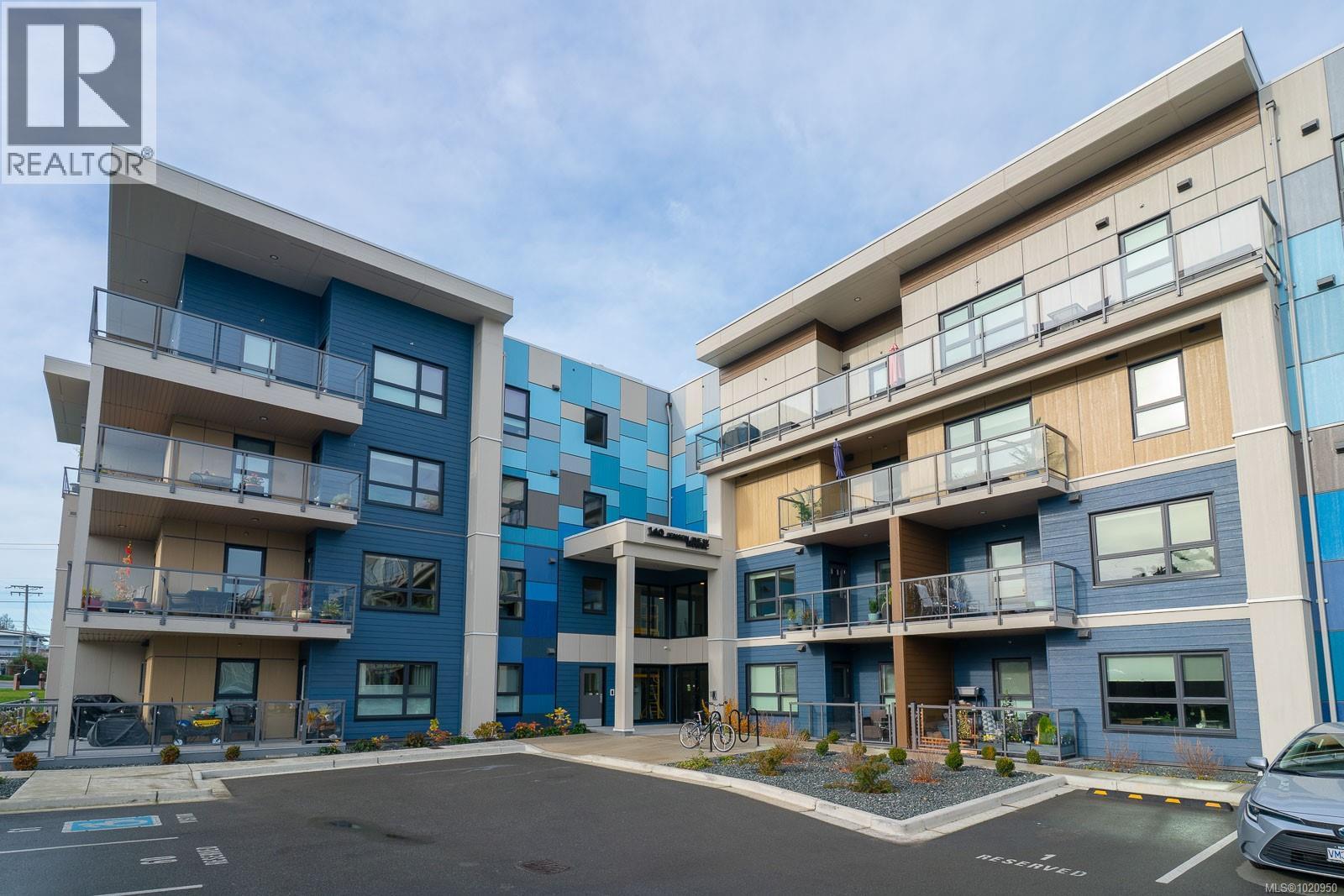 209 140 Jensen Ave W, Parksville