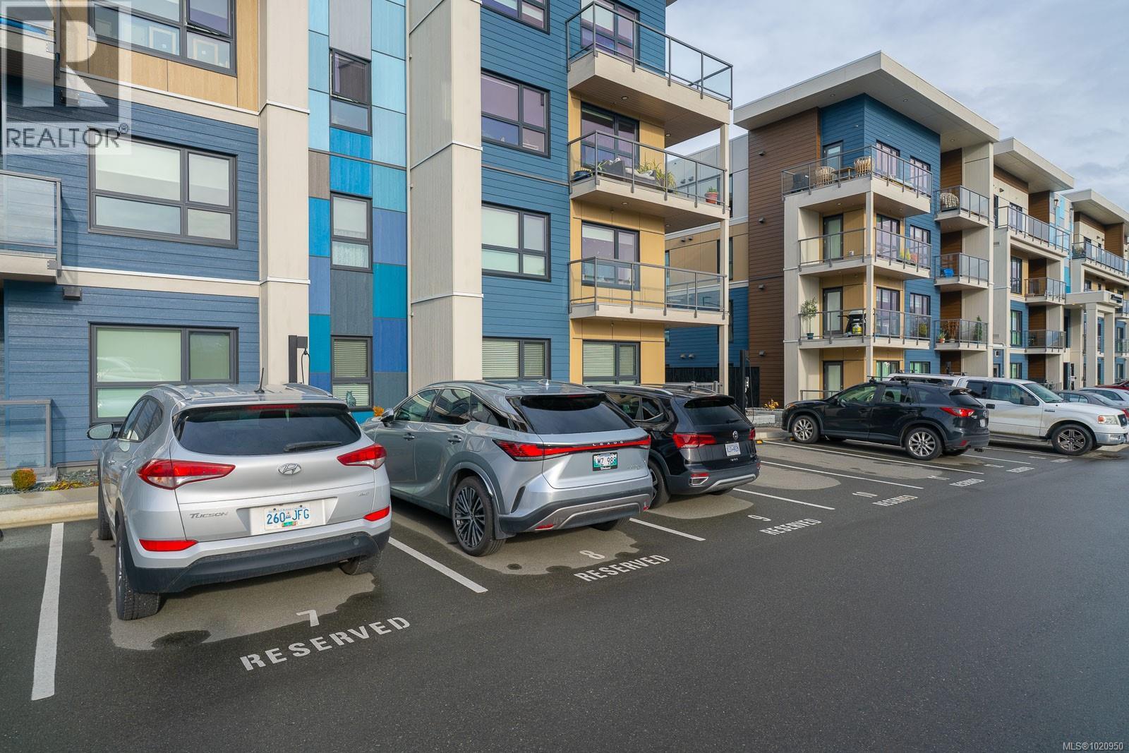 209 140 Jensen Ave W, Parksville