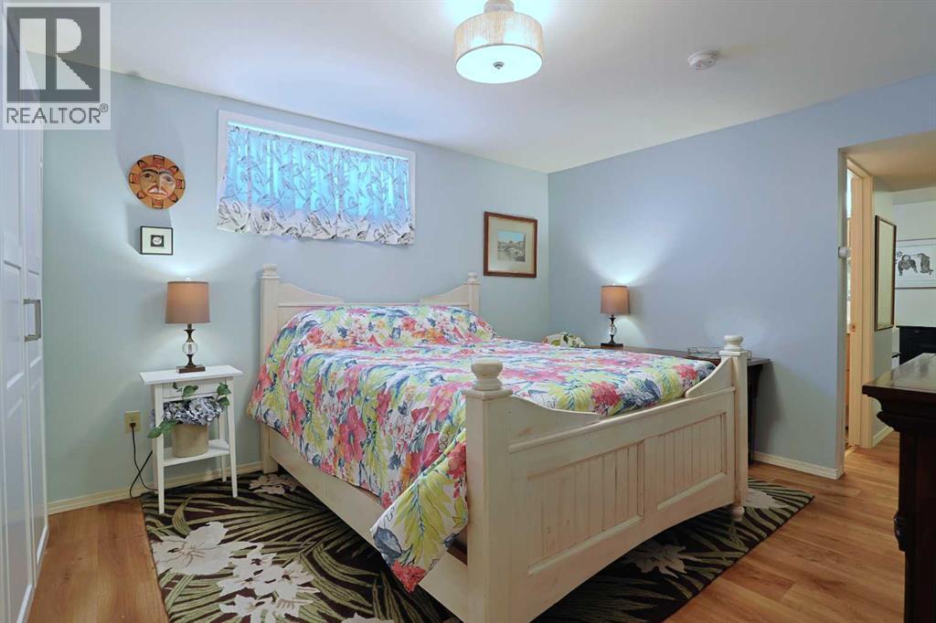 Single Family House for Sale in  Citadel Vista Green NW Citadel Calgary 