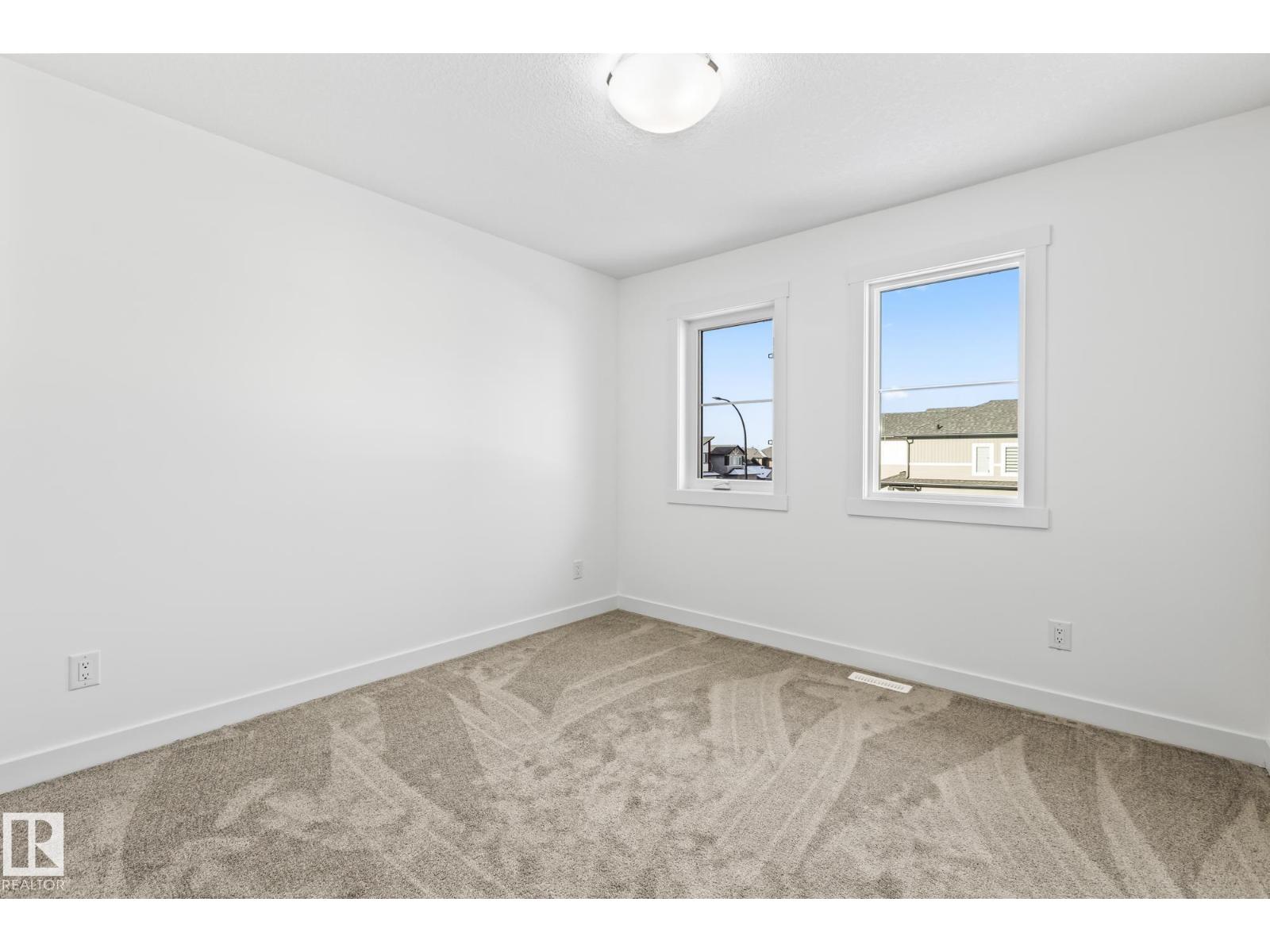 129 ELM ST, Fort Saskatchewan