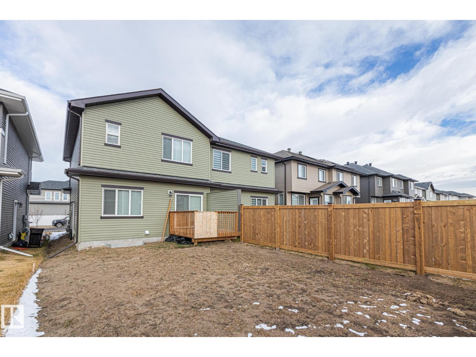 129 ELM ST, Fort Saskatchewan