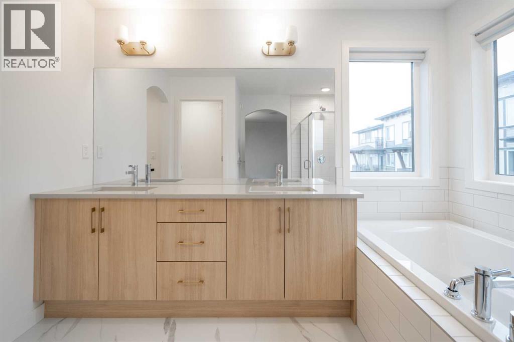 Single Family House for Sale in  Savanna Drive NE Saddle Ridge Calgary 