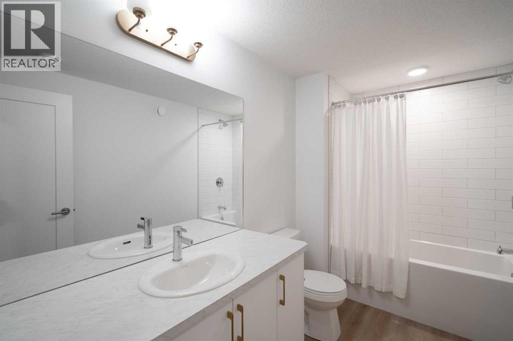 Single Family House for Sale in  Savanna Drive NE Saddle Ridge Calgary 