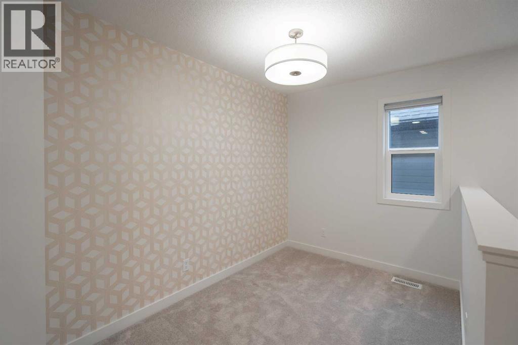 Single Family House for Sale in  Savanna Drive NE Saddle Ridge Calgary 