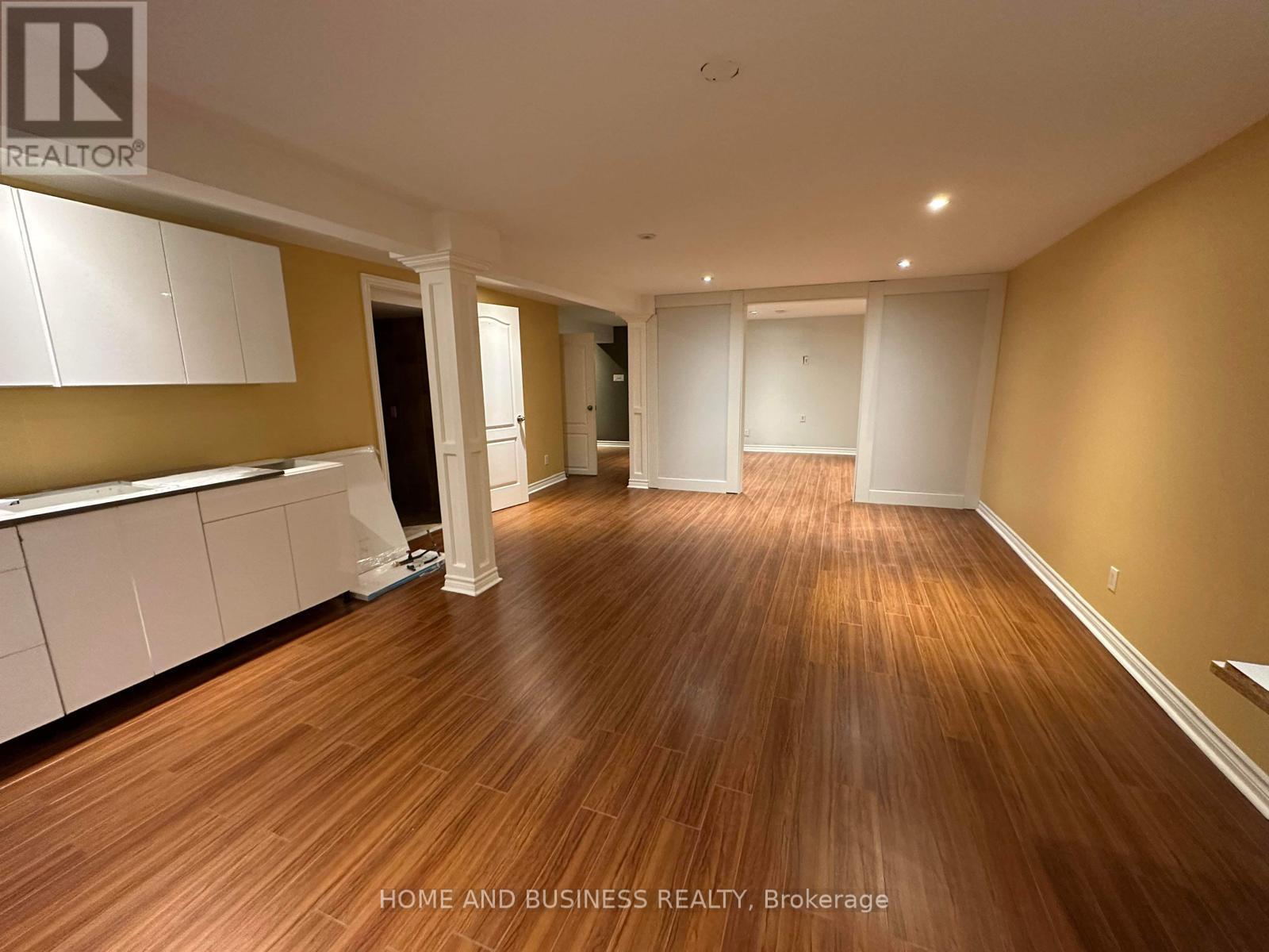 22 DUNCANNON CRESCENT - 7