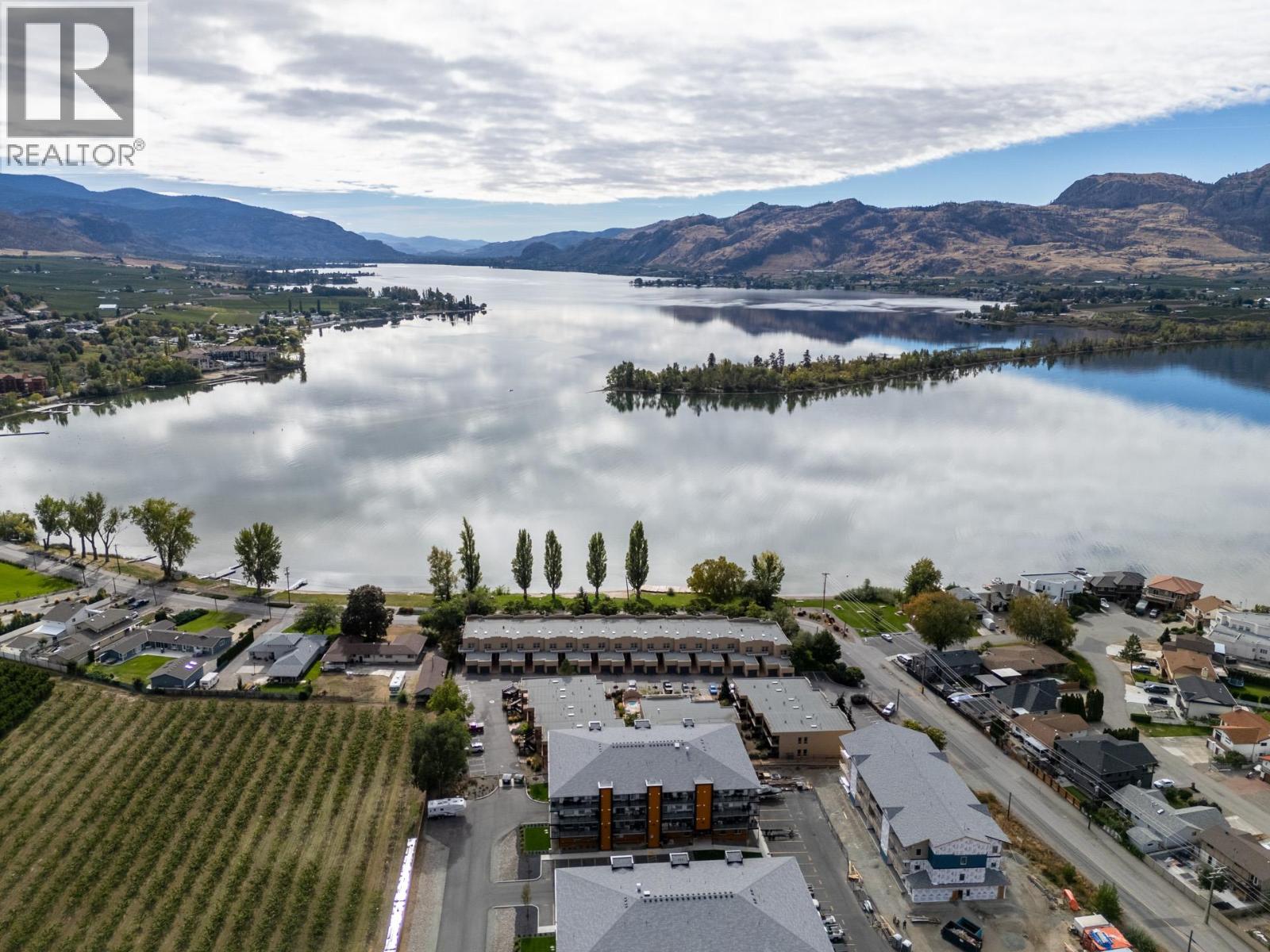 5401 Lakeshore Drive Unit# 205, Osoyoos