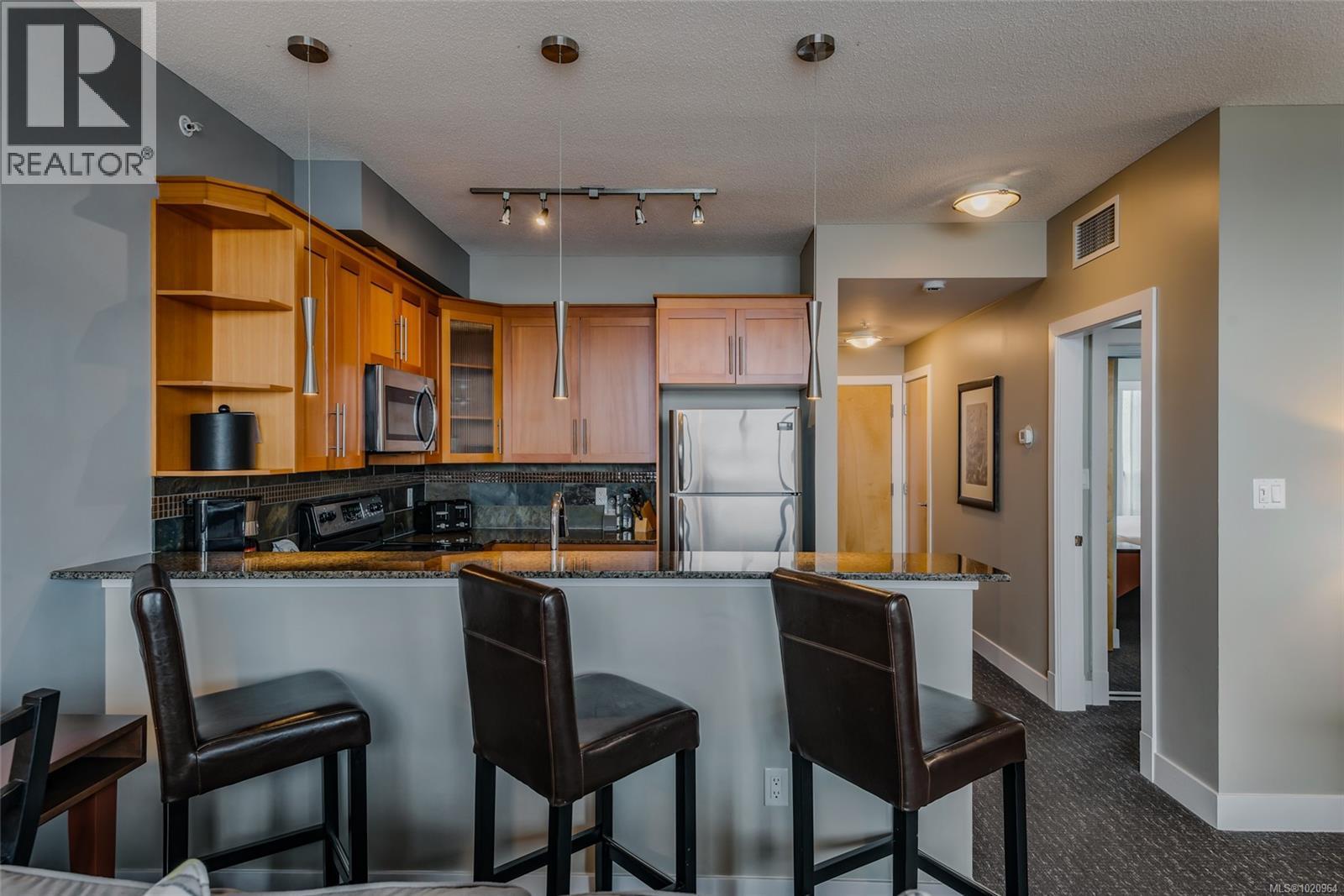 501/502C 181 Beachside Dr, Parksville