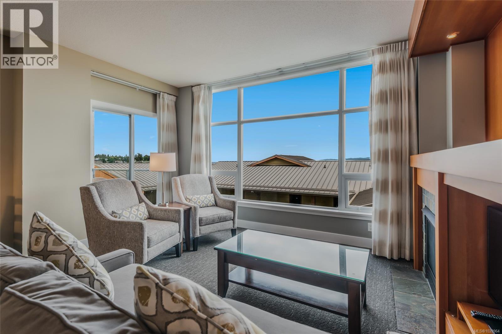 501/502C 181 Beachside Dr, Parksville