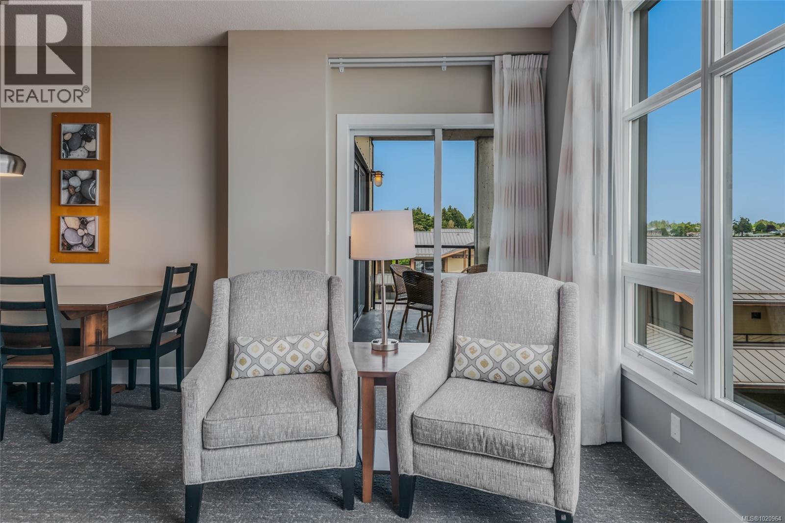 501/502C 181 Beachside Dr, Parksville