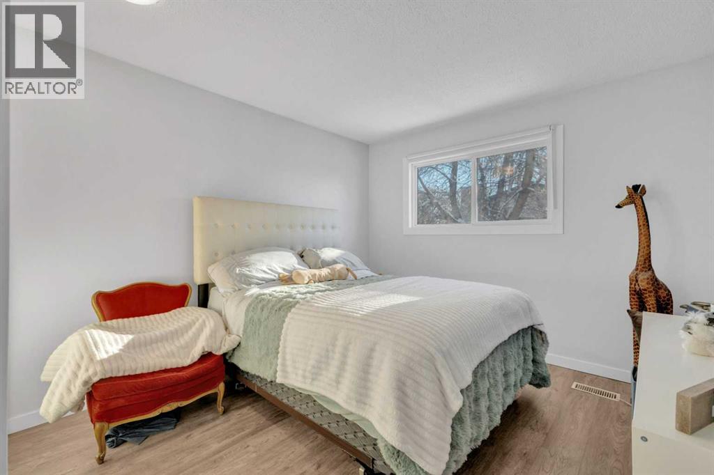 24 Willow Crescent, Lacombe