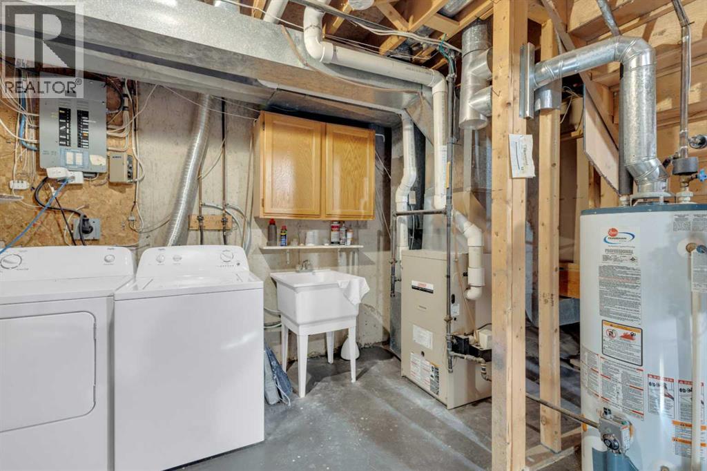 24 Willow Crescent, Lacombe