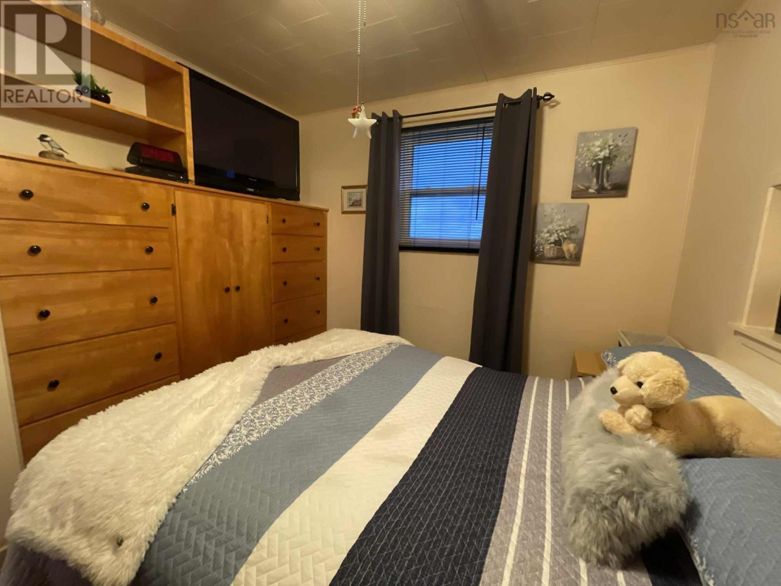 Property 30 of 36 of 13763 Cabot Trail