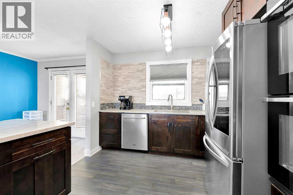 Single Family House Bi-level for Sale in  Huntstrom Road NE Huntington Hills Calgary 