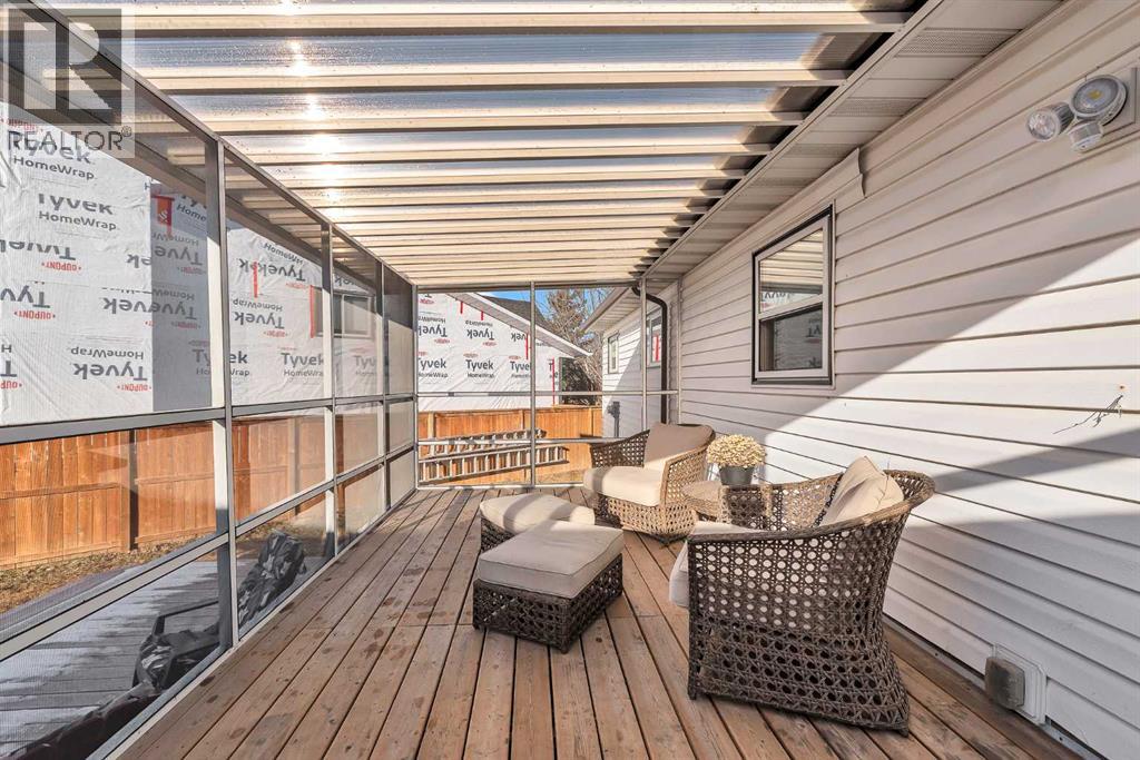 Single Family House Bi-level for Sale in  Huntstrom Road NE Huntington Hills Calgary 