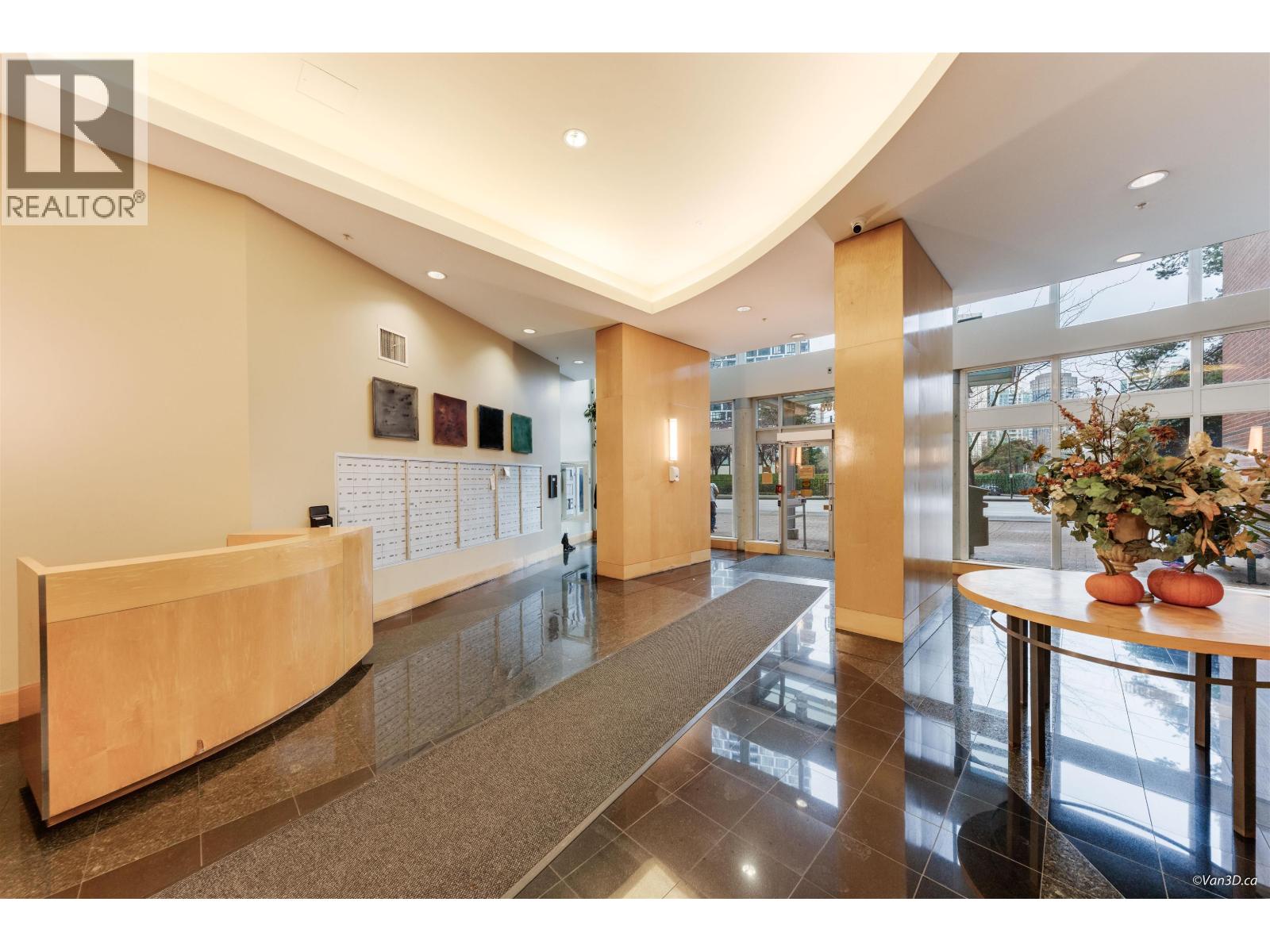 805 6088 WILLINGDON Avenue - photo 2