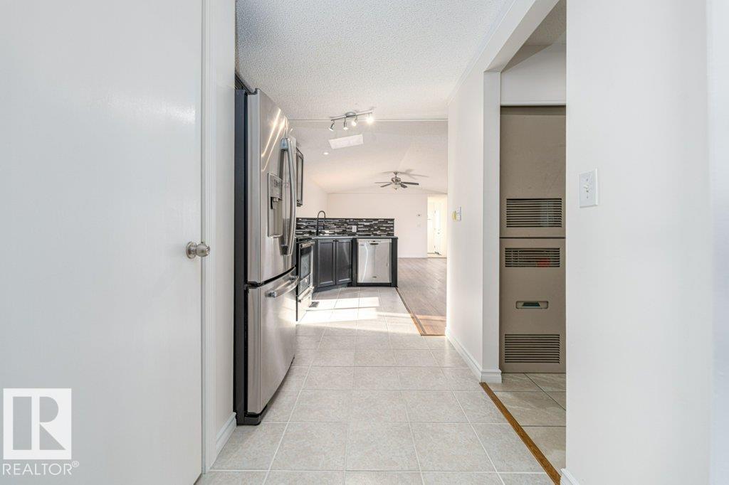 1506 Lakeview Road, Sherwood Park