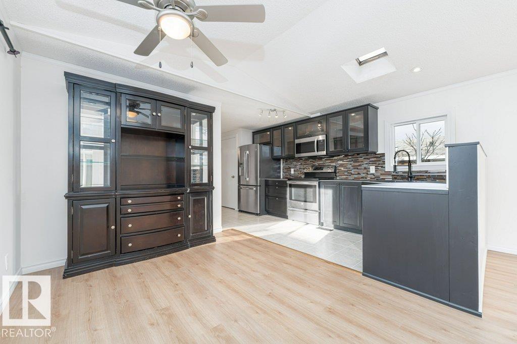 1506 Lakeview Road, Sherwood Park