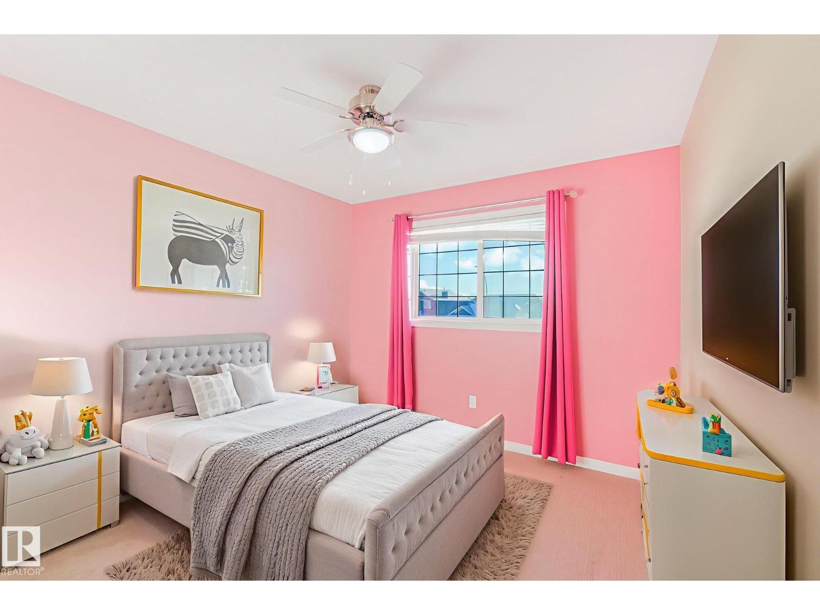 233 Westwood LN, Fort Saskatchewan