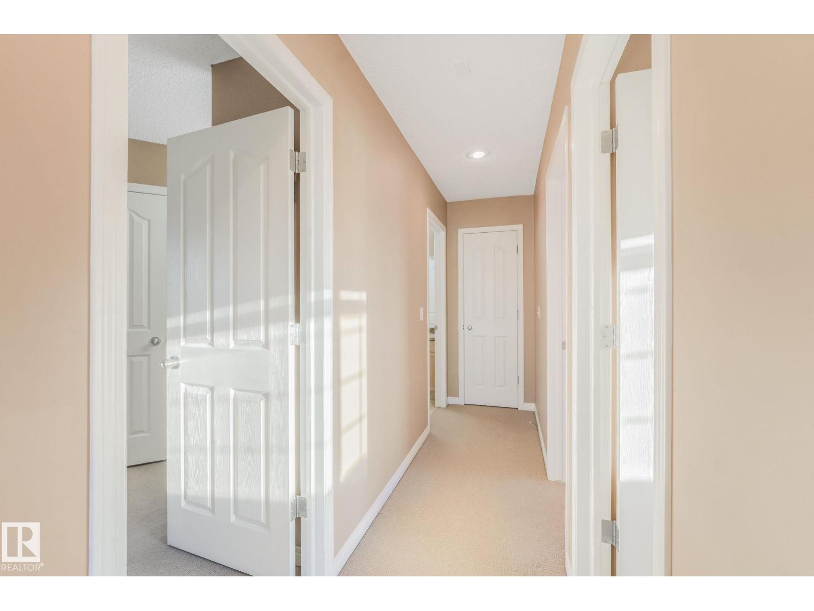 233 Westwood LN, Fort Saskatchewan