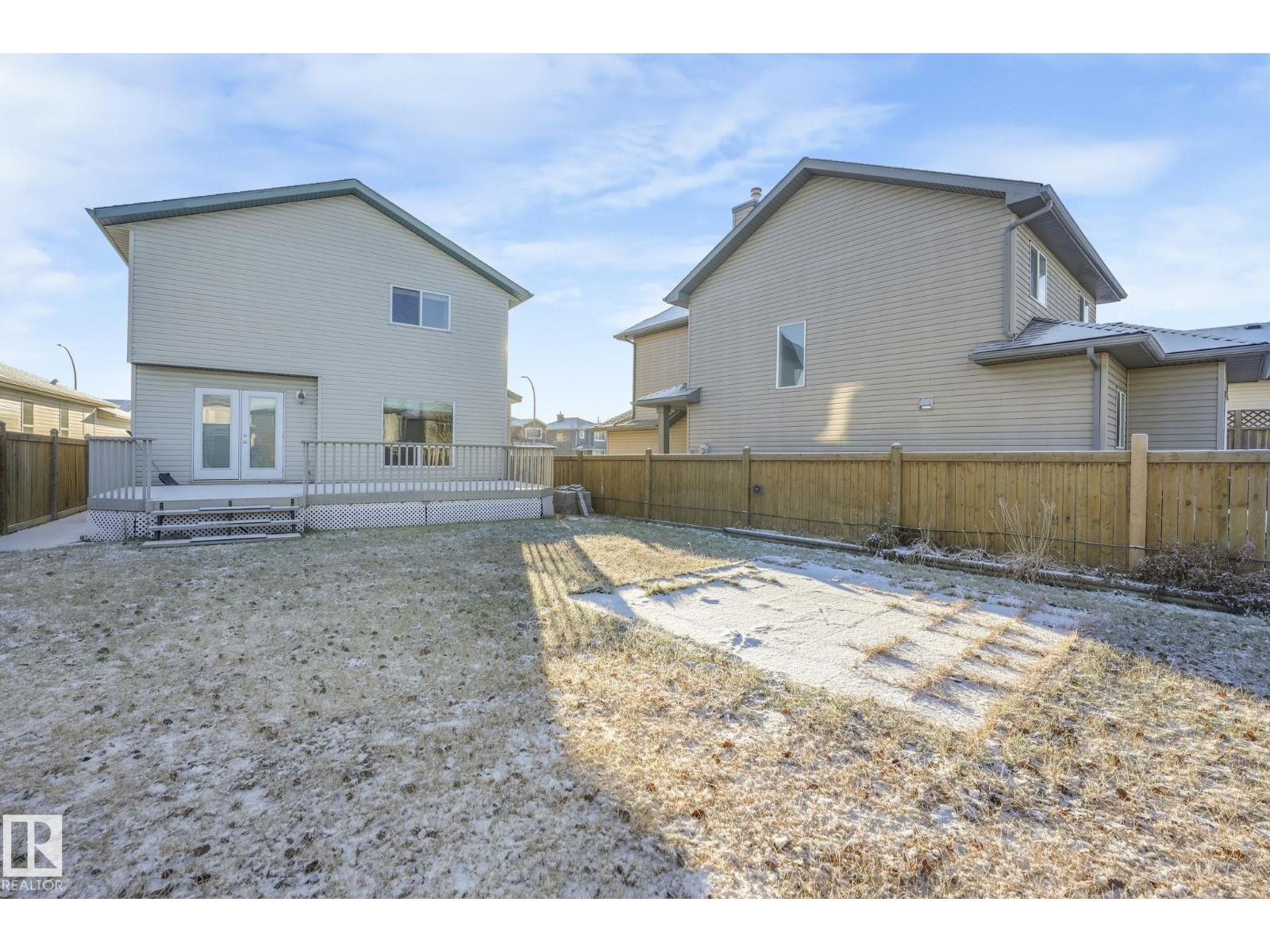 233 Westwood LN, Fort Saskatchewan