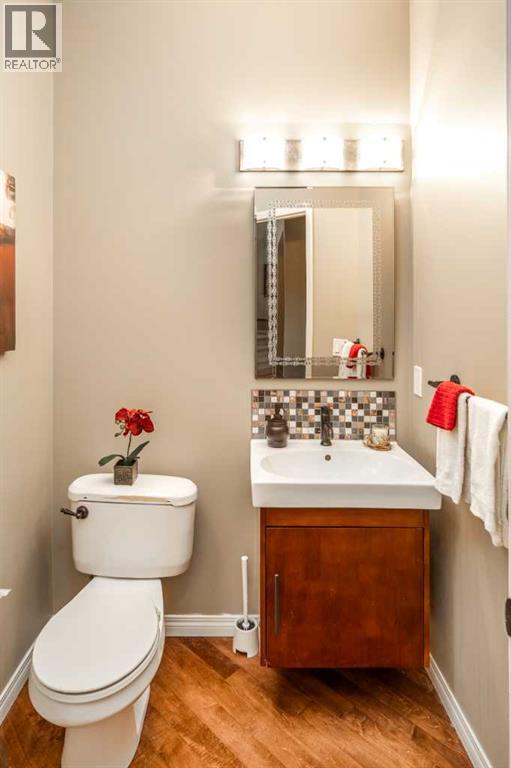 Single Family House for Sale in  Aspen Stone Road SW Aspen Woods Calgary 