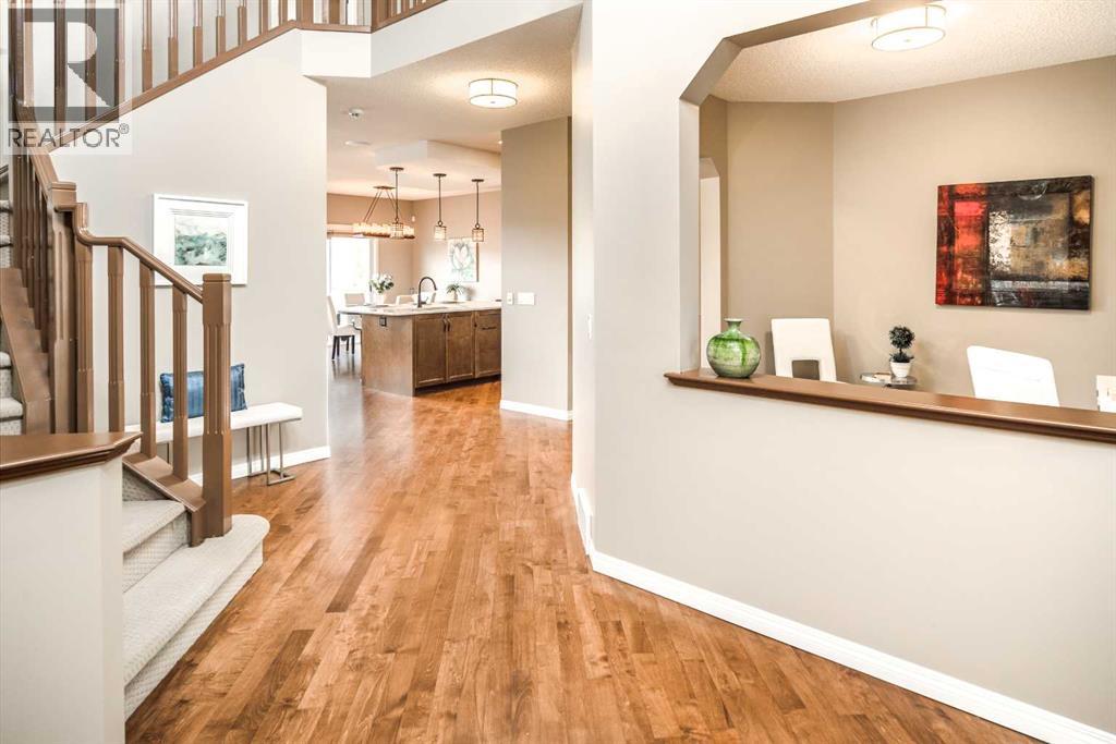 Single Family House for Sale in  Aspen Stone Road SW Aspen Woods Calgary 