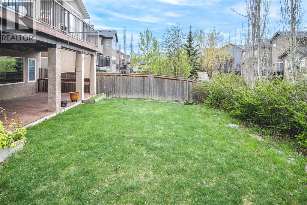 Single Family House for Sale in  Aspen Stone Road SW Aspen Woods Calgary 