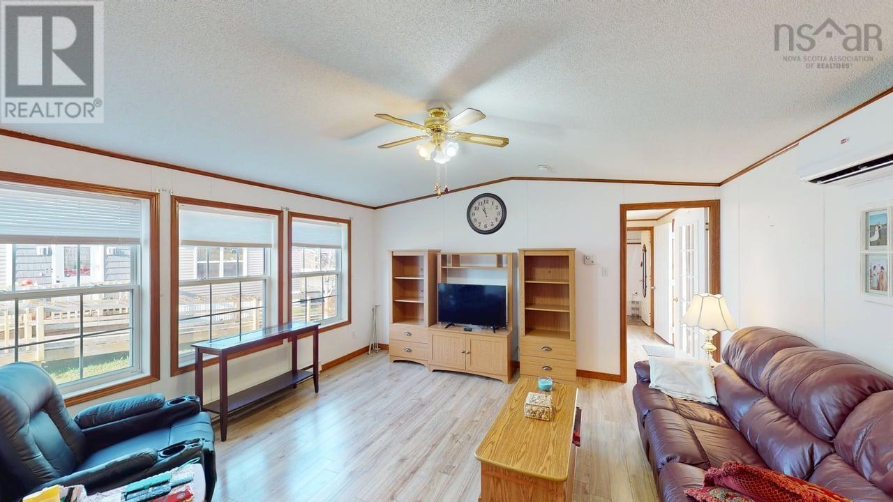 Property 2 of 18 of 34 Johns Passage