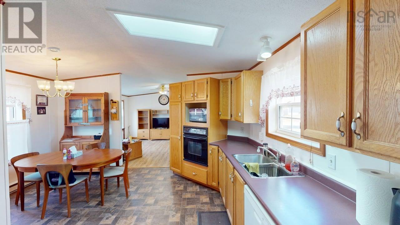 Property 8 of 18 of 34 Johns Passage