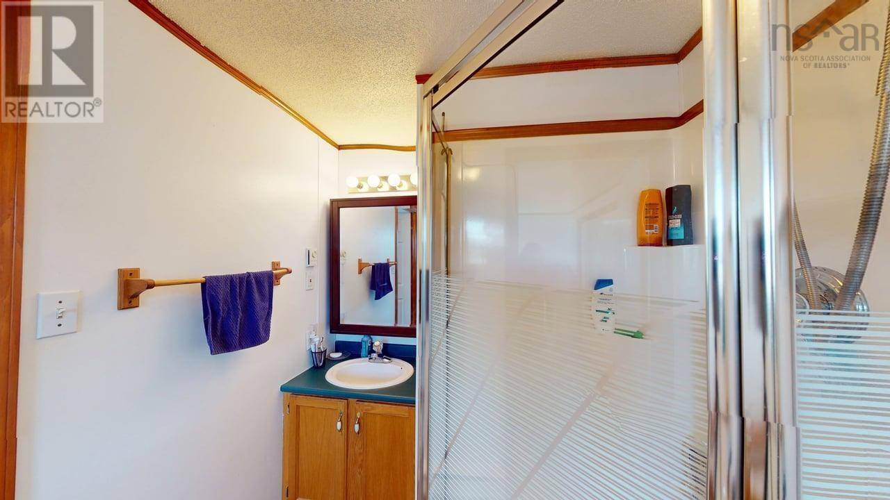 Property 13 of 18 of 34 Johns Passage