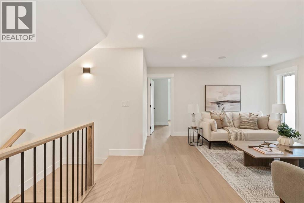 Single Family House for Sale in   Street SW Killarney/Glengarry Calgary 