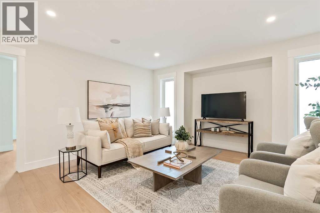 Single Family House for Sale in   Street SW Killarney/Glengarry Calgary 