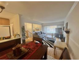 12542 Grove Crescent, Surrey, BC V3V2L7 Photo 9