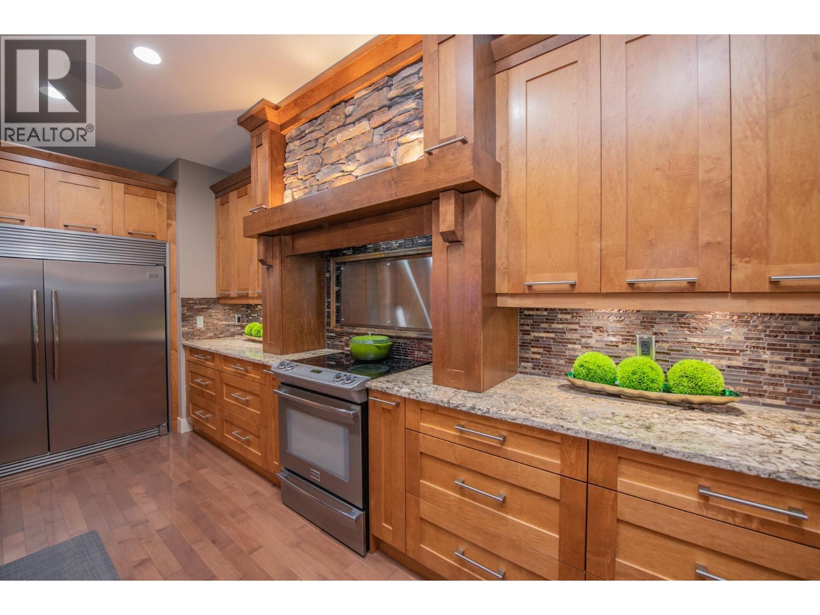  1998 Hidden Ridge Place, Kelowna