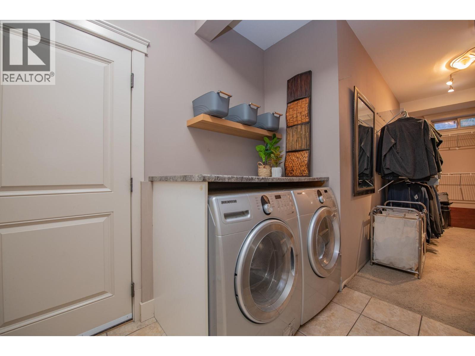  1998 Hidden Ridge Place, Kelowna