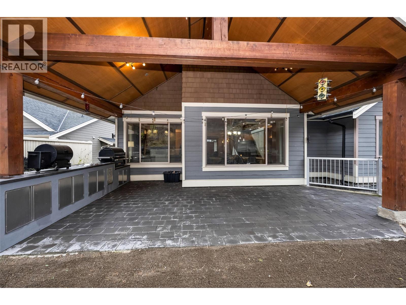  1998 Hidden Ridge Place, Kelowna