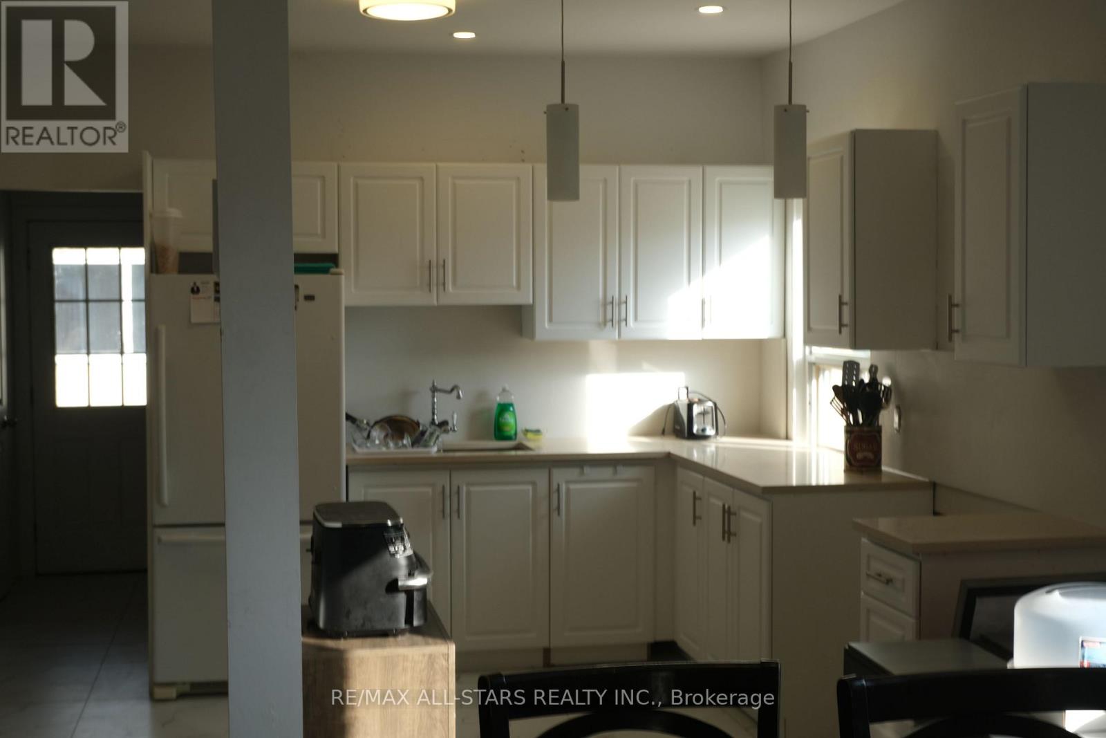 75 KEITH STREET - 24