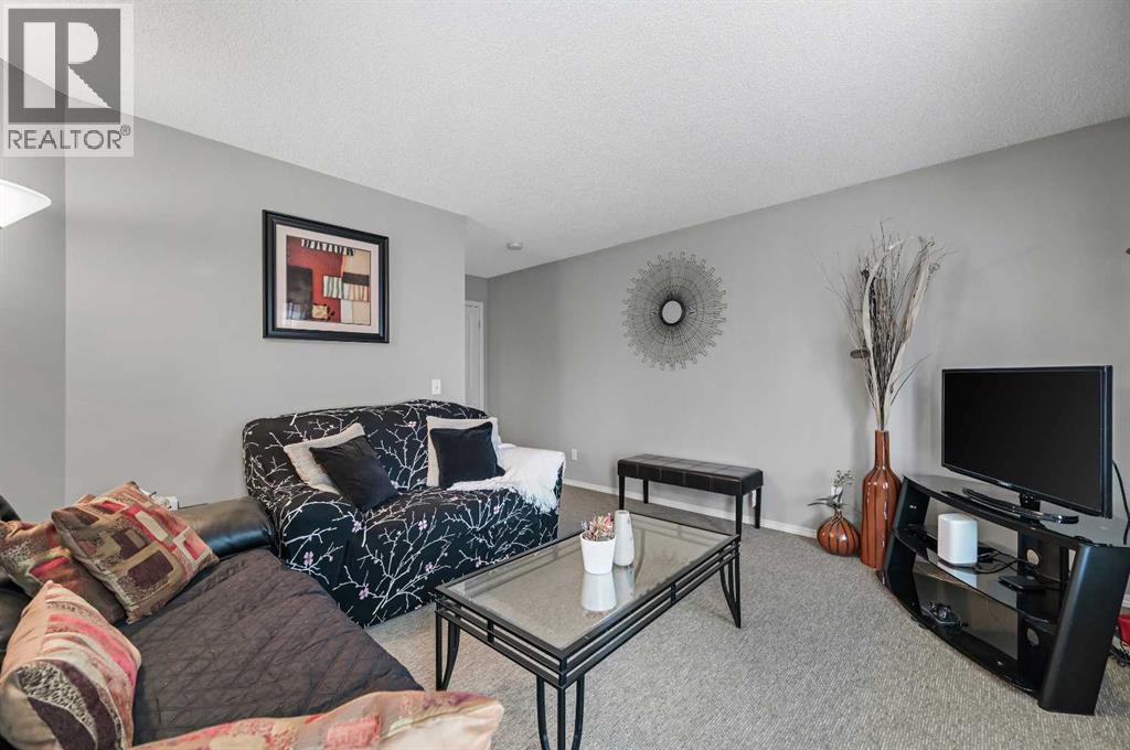 Single Family House for Sale in  Saddlebrook Point NE Saddle Ridge Calgary 