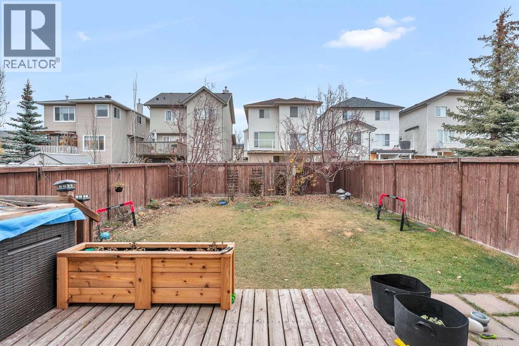 Single Family House for Sale in  Evansmeade Point NW Evanston Calgary 