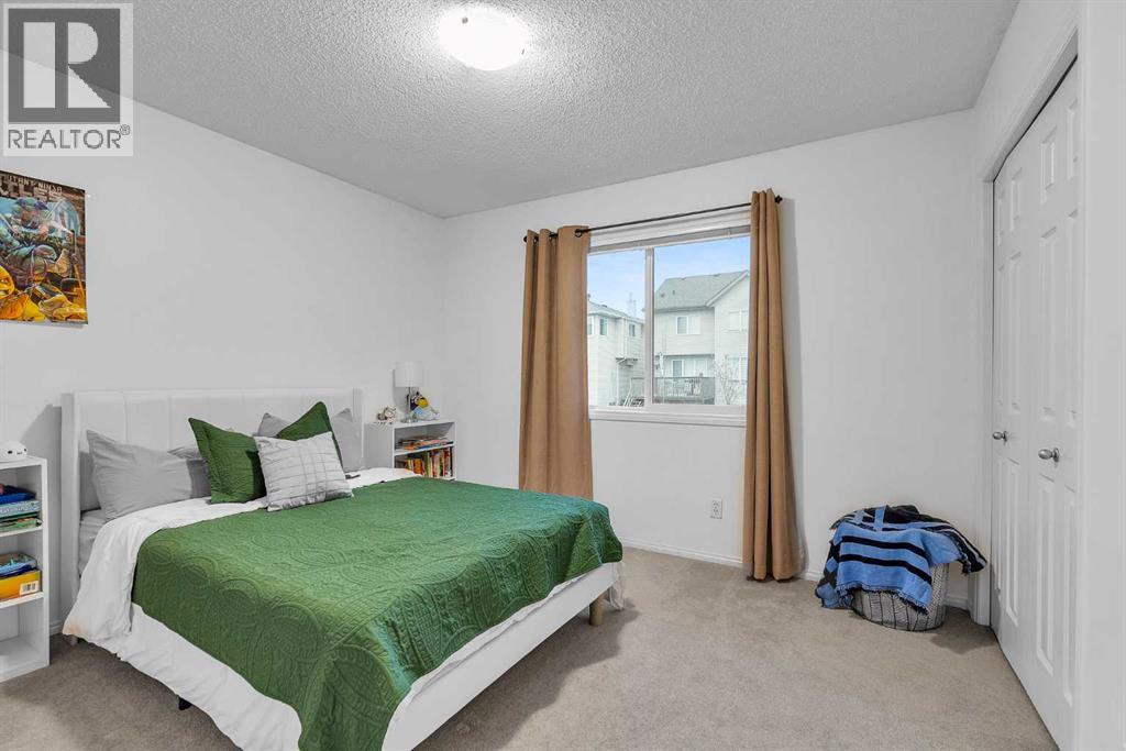 Single Family House for Sale in  Evansmeade Point NW Evanston Calgary 