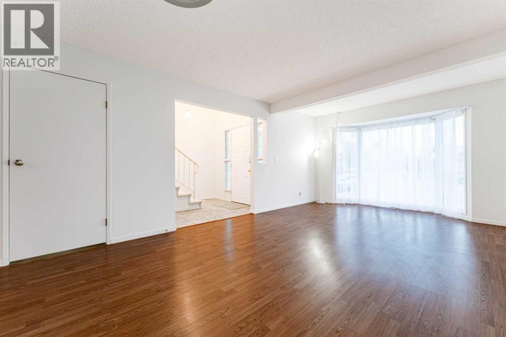 43 Sunmills Court SE, Calgary, Alberta